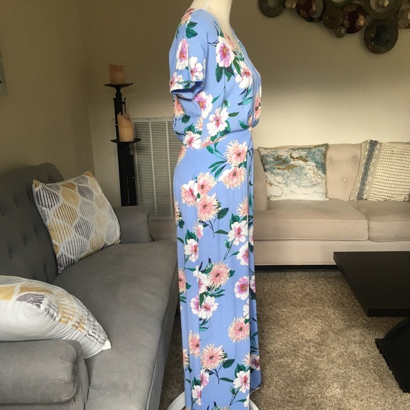 Gorgeous Jumpsuit - Picture 2 of 7